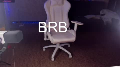 Maevee online show from 22, 2, 2025