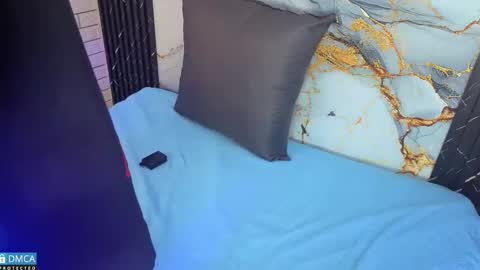 maevekuro online show from 20, 12, 2025