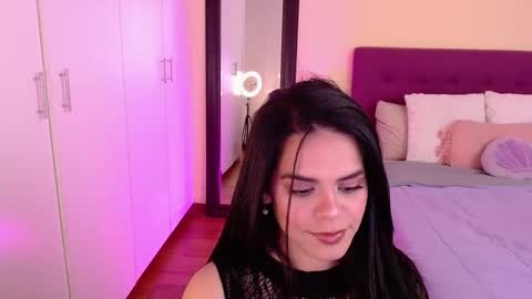 Snapshot of mafer_meow chatting on 23, 10, 2025 Mafer Flor online show from 23, 10, 2025