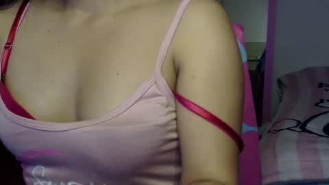 Snapshot of maferchavez88 chatting on 18, 11, 2025 maferchavez88 online show from 18, 11, 2025