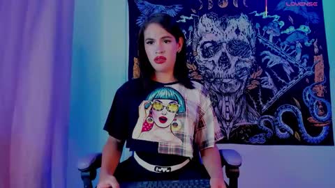 Snapshot of maferosorio chatting on 10, 11, 2025 MaferOsorio online show from 10, 11, 2025