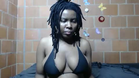 Snapshot of magaharper1 chatting on 28, 5, 2026 magaharper1 online show from 28, 5, 2026