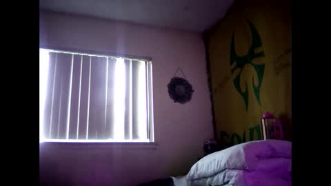 Snapshot of magdalena_805 chatting on 11, 10, 2025 magdalena_805 online show from 11, 10, 2025