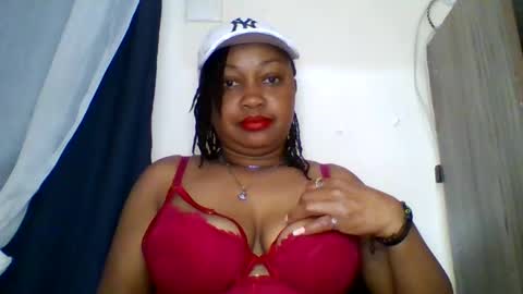 Snapshot of magdalinemus chatting on 4, 5, 2026 magdalinemus online show from 4, 5, 2026