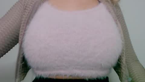 Maggie   online show from 6, 12, 2024