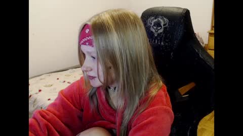 Snapshot of maggieswaggy chatting on 14, 1, 2025 Magdalene Swaggy online show from 14, 1, 2025