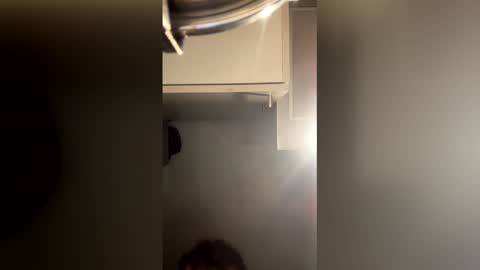 magic4209817 online show from 16, 4, 2026