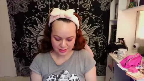 Claire online show from 14, 4, 2026