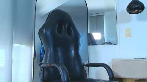 Snapshot of magic_clayton chatting on 13, 10, 2025 Magic online show from 13, 10, 2025