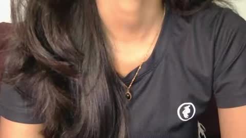 Snapshot of magic_door_open chatting on 18, 11, 2025 magic door open online show from 18, 11, 2025