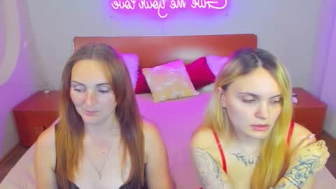 Lili and Bella online show from 26, 9, 2025