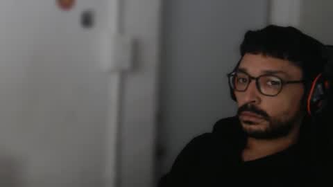 Snapshot of magicjawn chatting on 14, 9, 2025 magicjawn online show from 14, 9, 2025