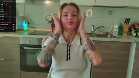 Snapshot of magiclovexo chatting on 9, 9, 2025 MagicLove online show from 9, 9, 2025