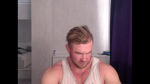 Snapshot of magicmax2017 chatting on 8, 12, 2024 magicmax2017 online show from 8, 12, 2024