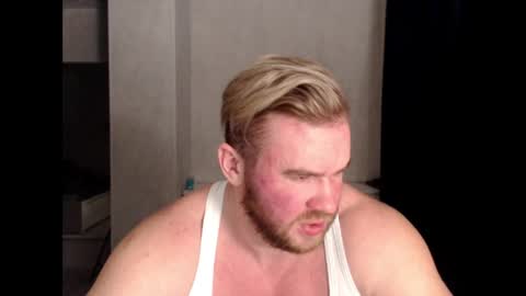 Snapshot of magicmax2017 chatting on 28, 2, 2025 magicmax2017 online show from 28, 2, 2025