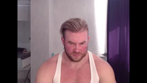 Snapshot of magicmax2017 chatting on 1, 3, 2025 magicmax2017 online show from 1, 3, 2025