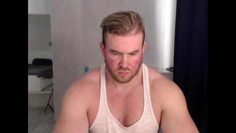 Snapshot of magicmax2017 chatting on 6, 3, 2025 magicmax2017 online show from 6, 3, 2025