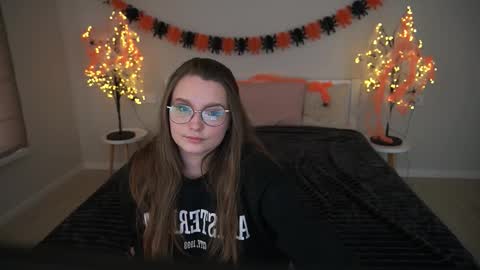 Emily online show from 20, 10, 2025