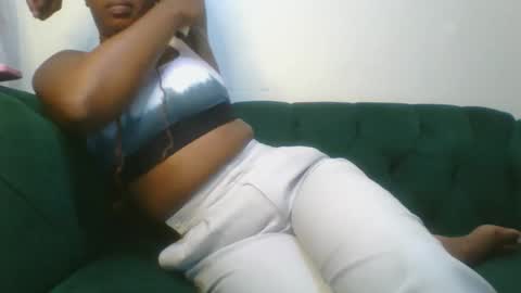 Snapshot of magicpussyy1 chatting on 14, 4, 2026 magicbabe online show from 14, 4, 2026