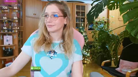 Snapshot of magicstylex chatting on 7, 1, 2025 Nicole online show from 7, 1, 2025