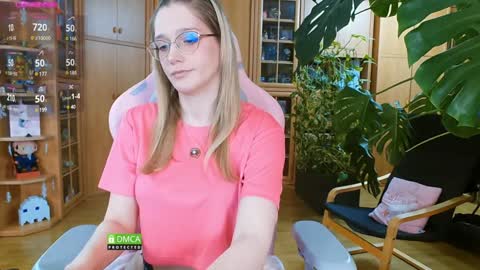 Snapshot of magicstylex chatting on 18, 1, 2025 Nicole online show from 18, 1, 2025