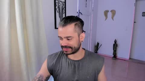 Snapshot of magnus_king chatting on 2, 3, 2025 online show from 2, 3, 2025