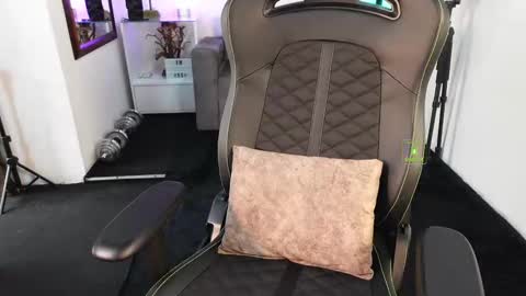 If you want me to use the Lovense please let me know  --    online show from 18, 2, 2026