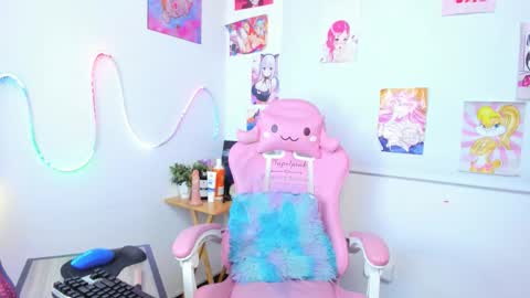   online show from 20, 10, 2025