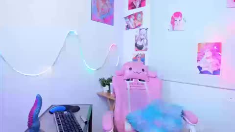   online show from 25, 10, 2025