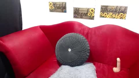 Snapshot of maia_2016 chatting on 6, 1, 2026 ISABELA online show from 6, 1, 2026