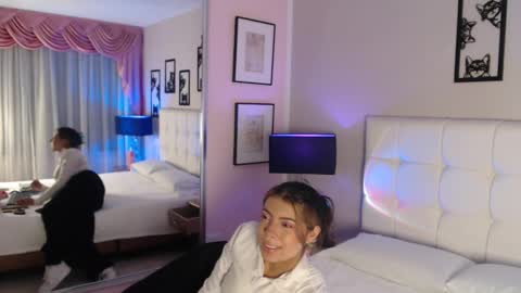 Maia Reficco online show from 30, 3, 2026