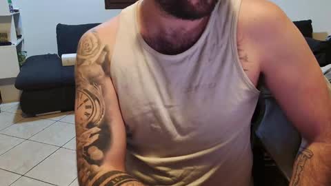 Snapshot of maialinofriuli chatting on 4, 2, 2026 maialinofriuli online show from 4, 2, 2026