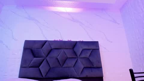 Maia  online show from 8, 2, 2026