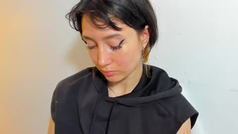 maibys online show from 15, 4, 2026