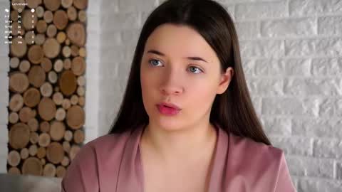 Lucy online show from 25, 9, 2025