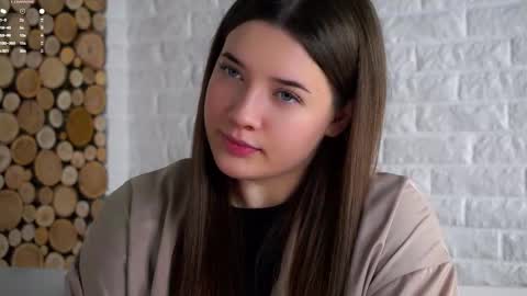 Lucy online show from 25, 2, 2026