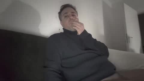 maikel_castel81 online show from 3, 3, 2026