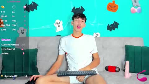 Maikol online show from 28, 10, 2025