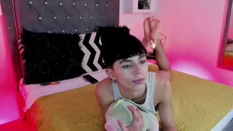 Maiky Cooper online show from 19, 10, 2025