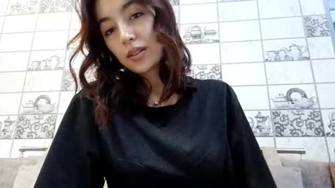 Snapshot of maileppanen chatting on 31, 10, 2025 Sofia online show from 31, 10, 2025