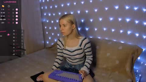 Your kitty online show from 24, 1, 2025