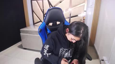 Maily online show from 16, 12, 2025