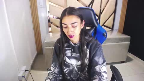 Maily online show from 7, 1, 2026