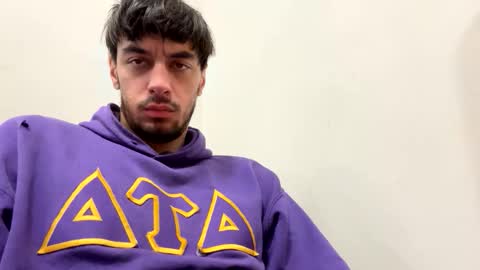 Snapshot of mainecollegeboy chatting on 28, 10, 2025 mainecollegeboy online show from 28, 10, 2025