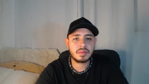 Snapshot of maison_xmed chatting on 23, 2, 2026 maison_xmed online show from 23, 2, 2026