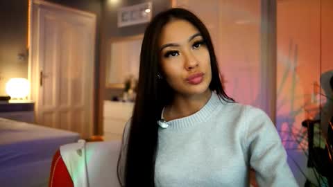 Mai online show from 7, 11, 2025