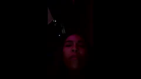 Snapshot of majestic_bella chatting on 21, 4, 2026 Bella online show from 21, 4, 2026