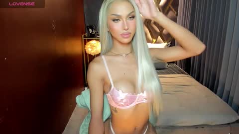 Patty Grey online show from 9, 10, 2025