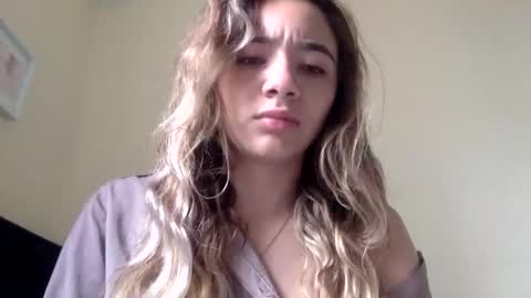 Snapshot of majo_gomezz chatting on 29, 4, 2026 majo_gomezz online show from 29, 4, 2026
