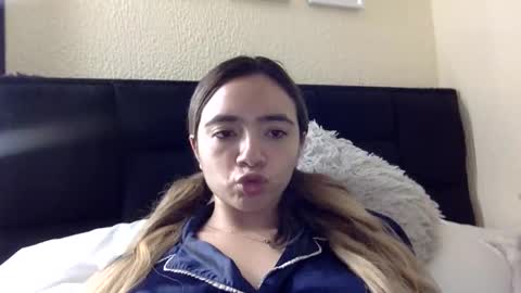 Snapshot of majo_gomezz chatting on 19, 5, 2026 majo_gomezz online show from 19, 5, 2026
